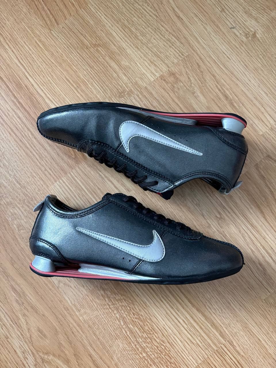 Nike Nike Air Shox Rivalry Black Silver Size US 5 / IT 35 - 3 Thumbnail