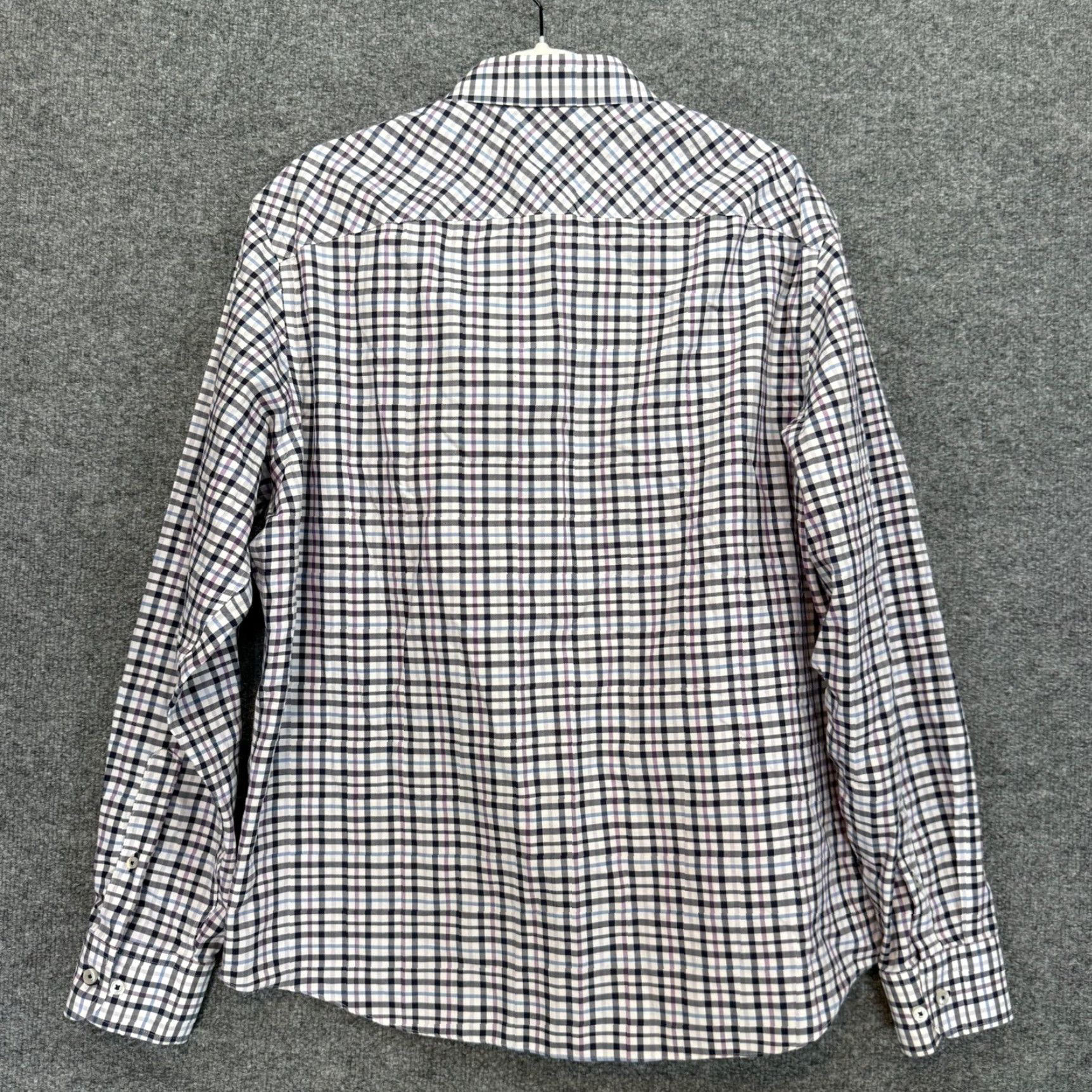 UNTUCKit Untuckit Button Up Shirt Mens XL White Blue Plaid Wrinkle Free Long Sleeve Nice Size US XL / EU 56 / 4 - 6 Thumbnail