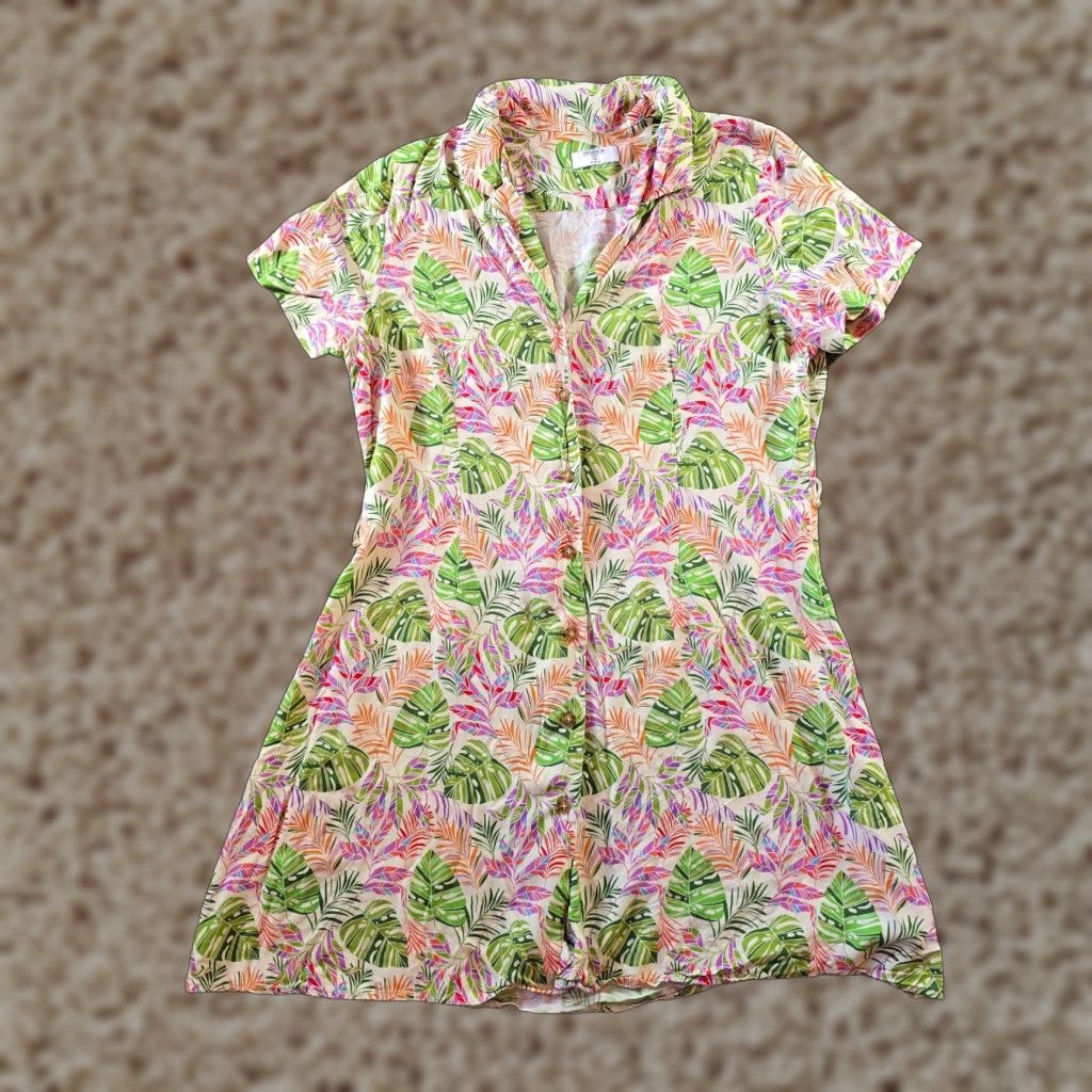 UNTUCKit Untuckit Dress Womens Size 12 Green Pink Tropical Leaves Monstera Aloha Resort Button Shirt Dress Cap Sleeve Knee Length Casual Womens Size XL / US 12-14 / IT 48-50 - 1 Thumbnail