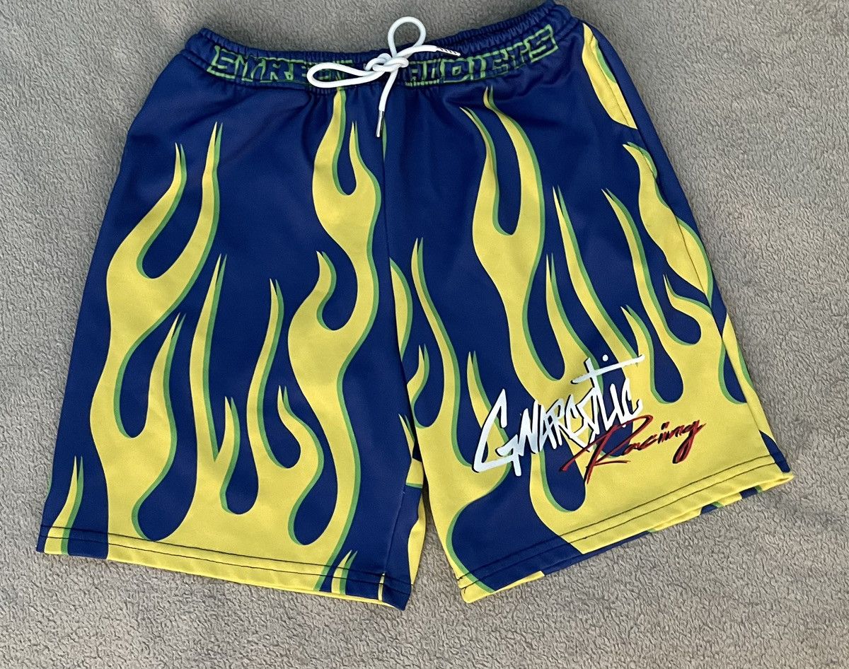 Gnarcotic Gnarcotic Flame Shorts Size US 32 / EU 48 - 1 Thumbnail