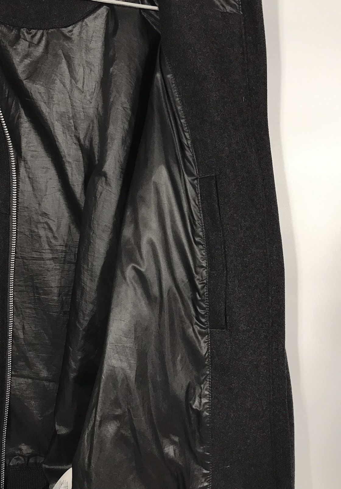 Nike Nike Zip Jacket Wool Hooded Mens Sz S Dark Gray Size US S / EU 44-46 / 1 - 4 Thumbnail