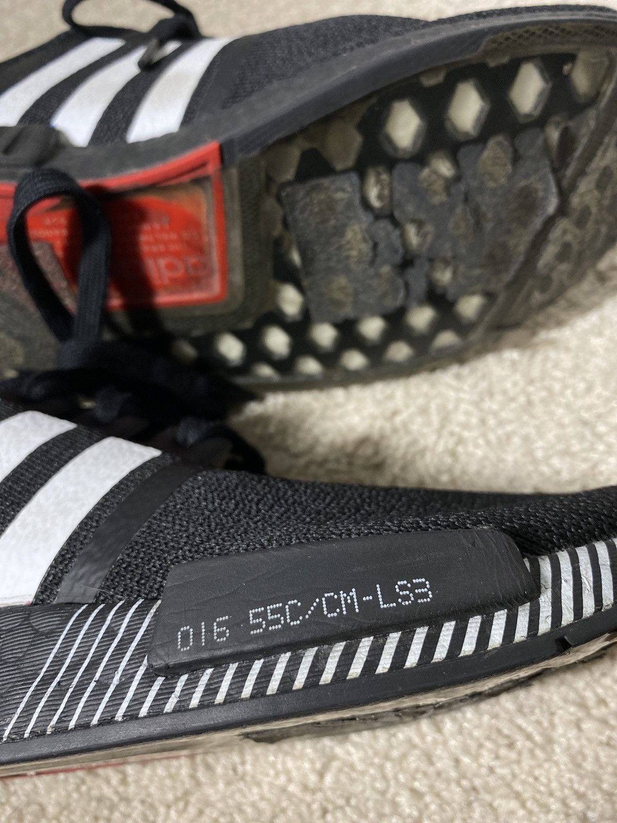 Adidas Adidas NMD R1 Japan Size 9.5US Size US 9.5 / EU 42-43 - 4 Thumbnail