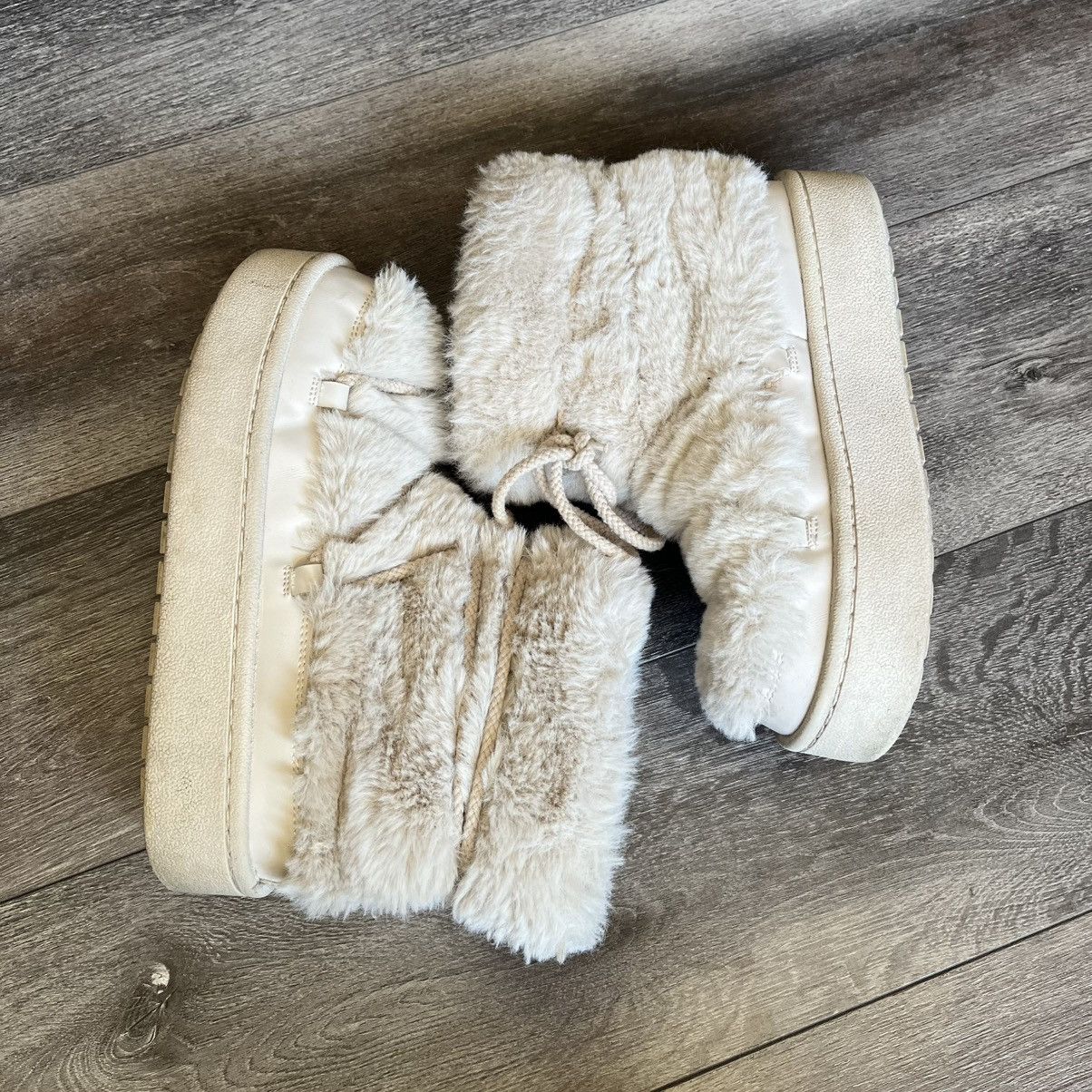 H&M H&M Warm-Lined Snow Fur Boots Women’s Size 7 Beige Rare Size US 7 / IT 37 - 3 Thumbnail