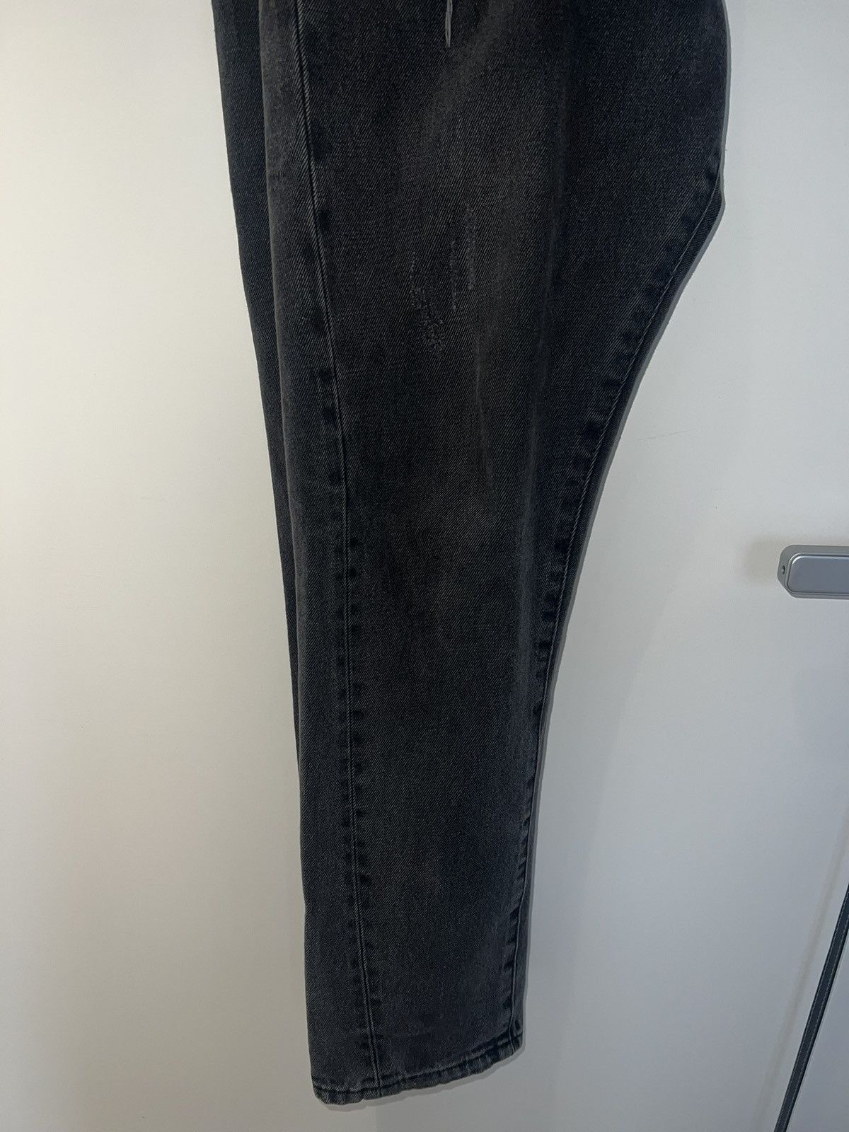 John Richmond John Richmond “It’s Only Rock N Roll” BlackDistressedJeans34 Size US 34 / EU 50 - 13 Thumbnail