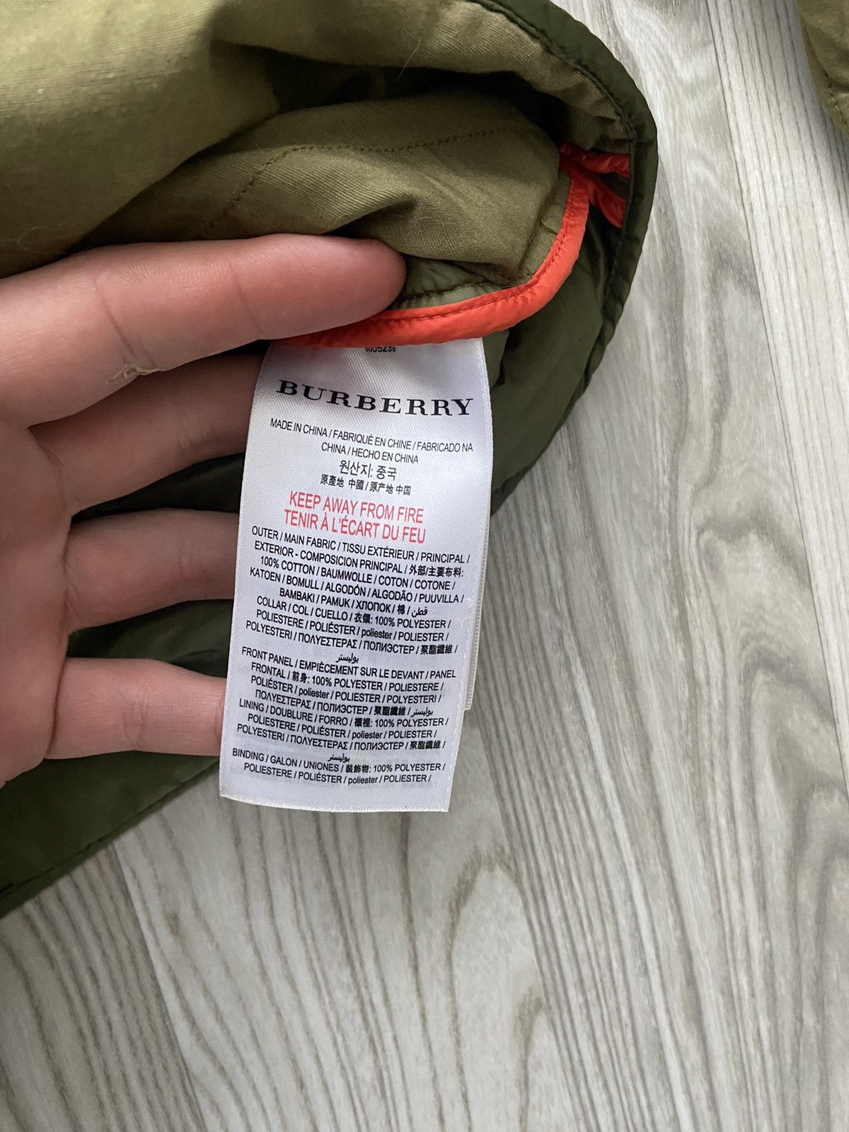 Burberry Barberri Jacket Children's Size US S / EU 44-46 / 1 - 6 Thumbnail