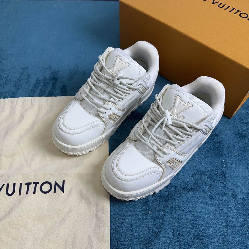 Louis Vuitton Louis Vuitton Trainer Maxi Leather Sneakers for Unisex 0079 Size US 8 / EU 41 - 1 Thumbnail