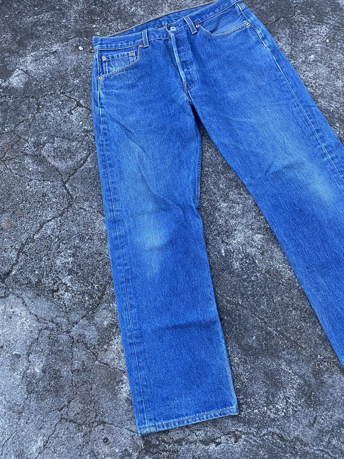 Levi's 90s Vintage Levis 501 Buttonfly Size US 32 / EU 48 - 3 Thumbnail