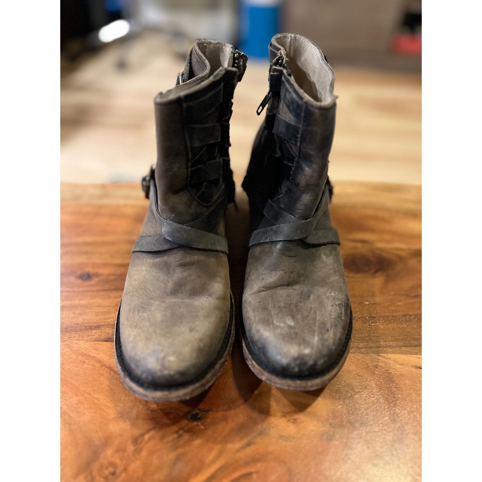 FREEBIRD Freebird Sammi Distressed Leather Ankle Boots Strappy Buckle Size US 7 / IT 37 - 3 Thumbnail