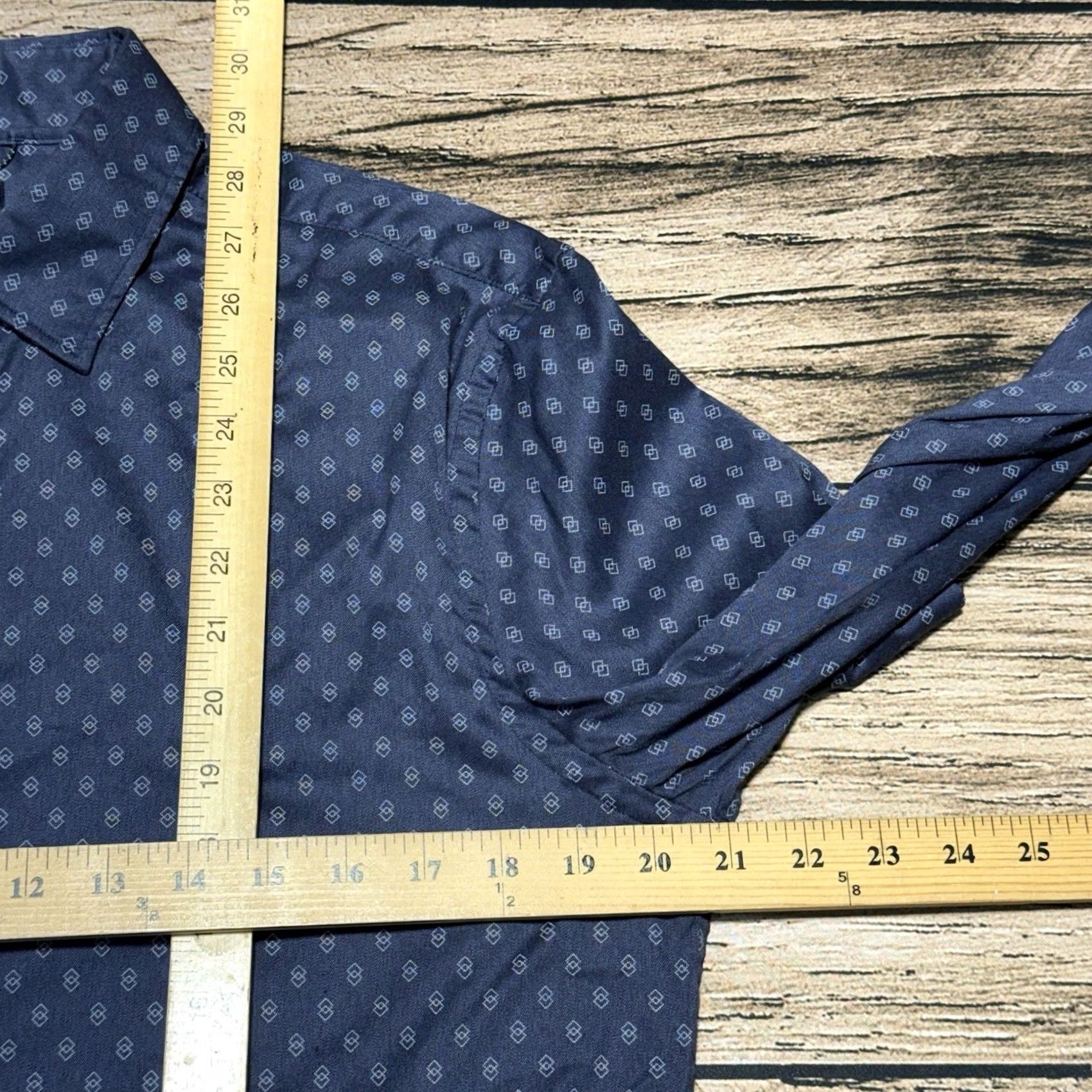 Faherty Faherty Movement Button-Up Shirt Mens M Blue Geometric Long Sleeve Regular Fit, Woven Cotton Blend Size US L / EU 52-54 / 3 - 5 Thumbnail