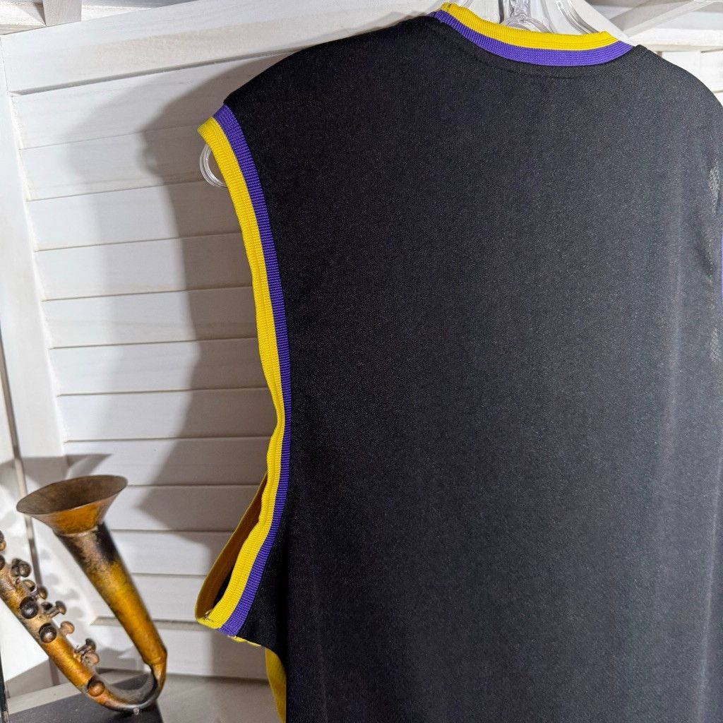 NBA NBA Lakers 3D logo basketball jersey shirt black yellow L Size US L / EU 52-54 / 3 - 11 Thumbnail