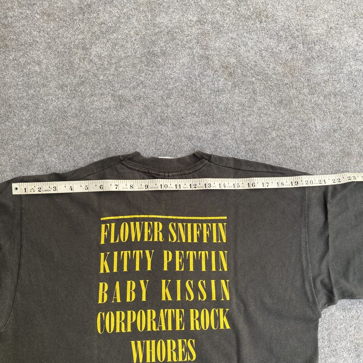 Band Tees Vintage 1992 Nirvana Smiley T shirt Size US M / EU 48-50 / 2 - 8 Thumbnail