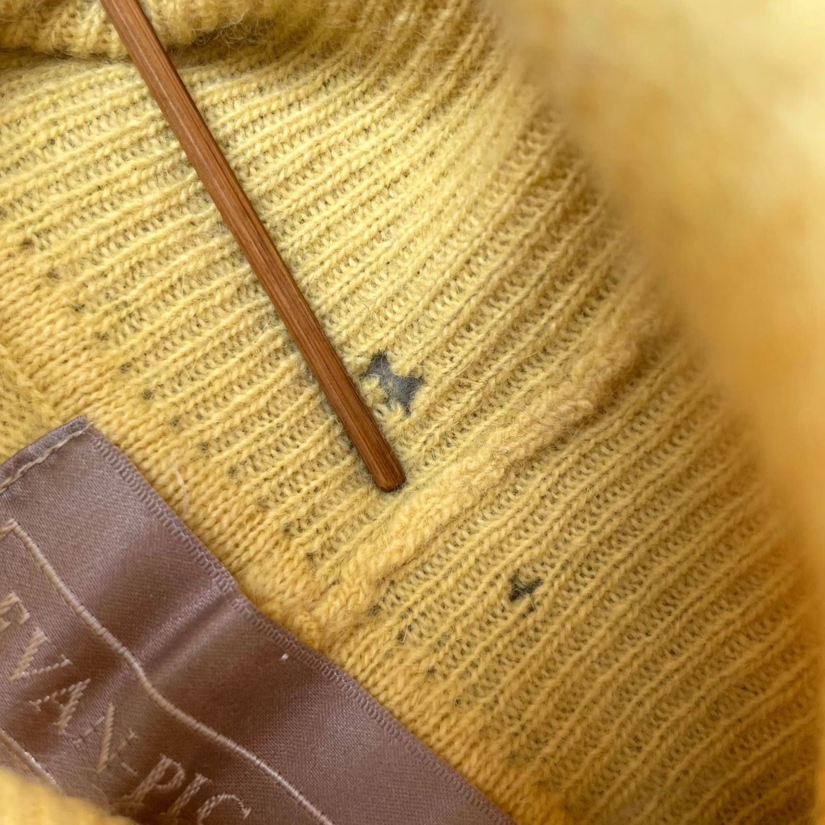 Evan Picone VINTAGE Evan Picone Sweater Womens Small Yellow Cashmere Tight Knit Turtleneck Size S / US 4 / IT 40 - 7 Thumbnail