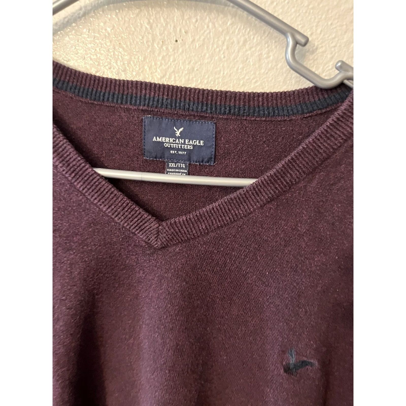 American Eagle Outfitters AMERICAN EAGLE Sweater Men’s Maroon V-neck Size XXL Size US XXL / EU 58 / 5 - 3 Thumbnail