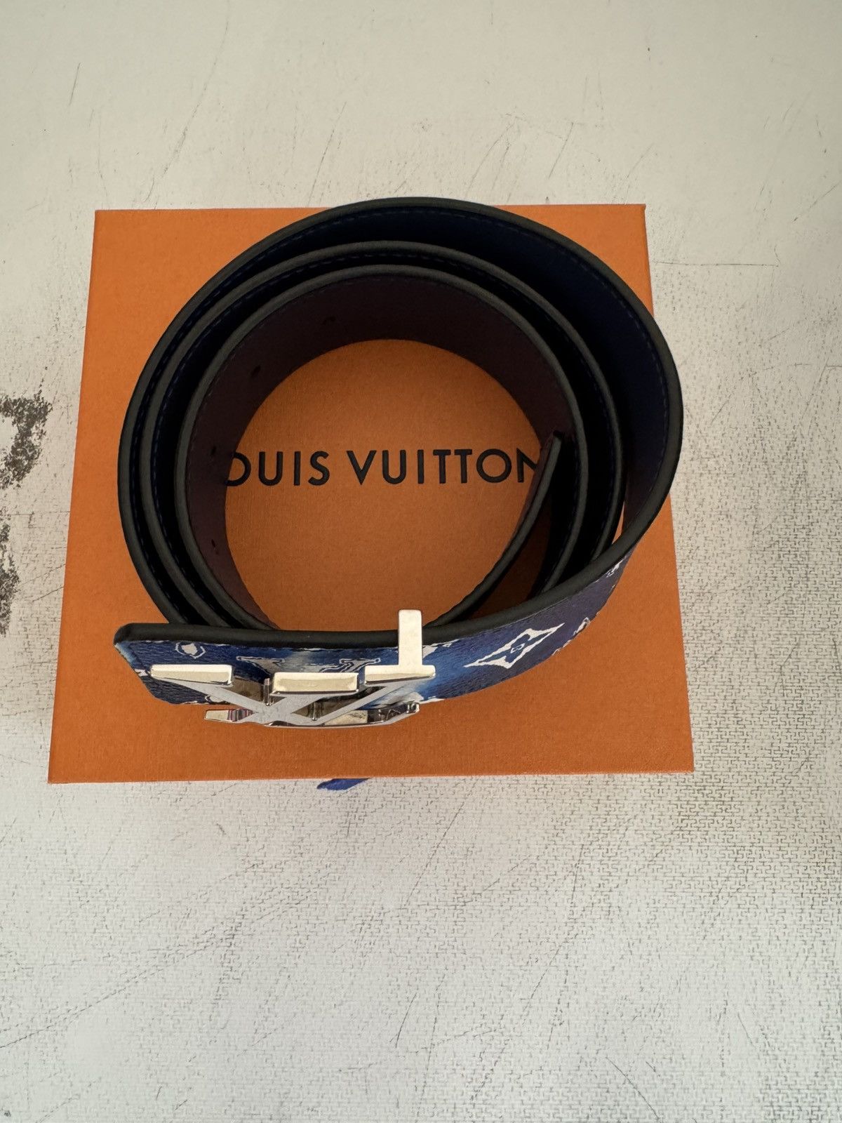 Louis Vuitton Louis Vuitton LV initials MNG Bandana Belt 38/95 Size 38 - 6 Thumbnail
