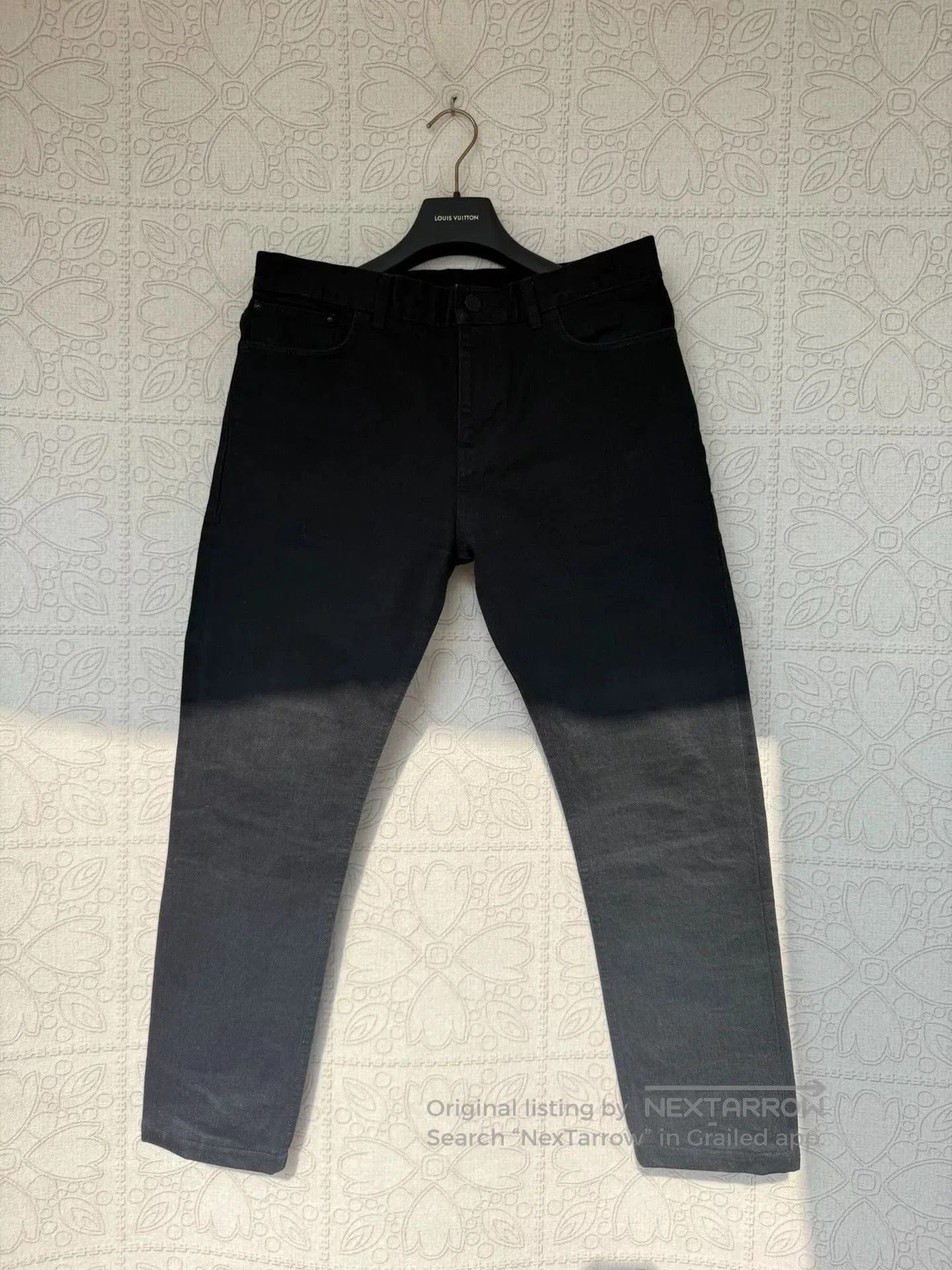 Louis Vuitton Louis Vuitton Black Denim Jeans Size 31. Size US 31 - 1 Thumbnail