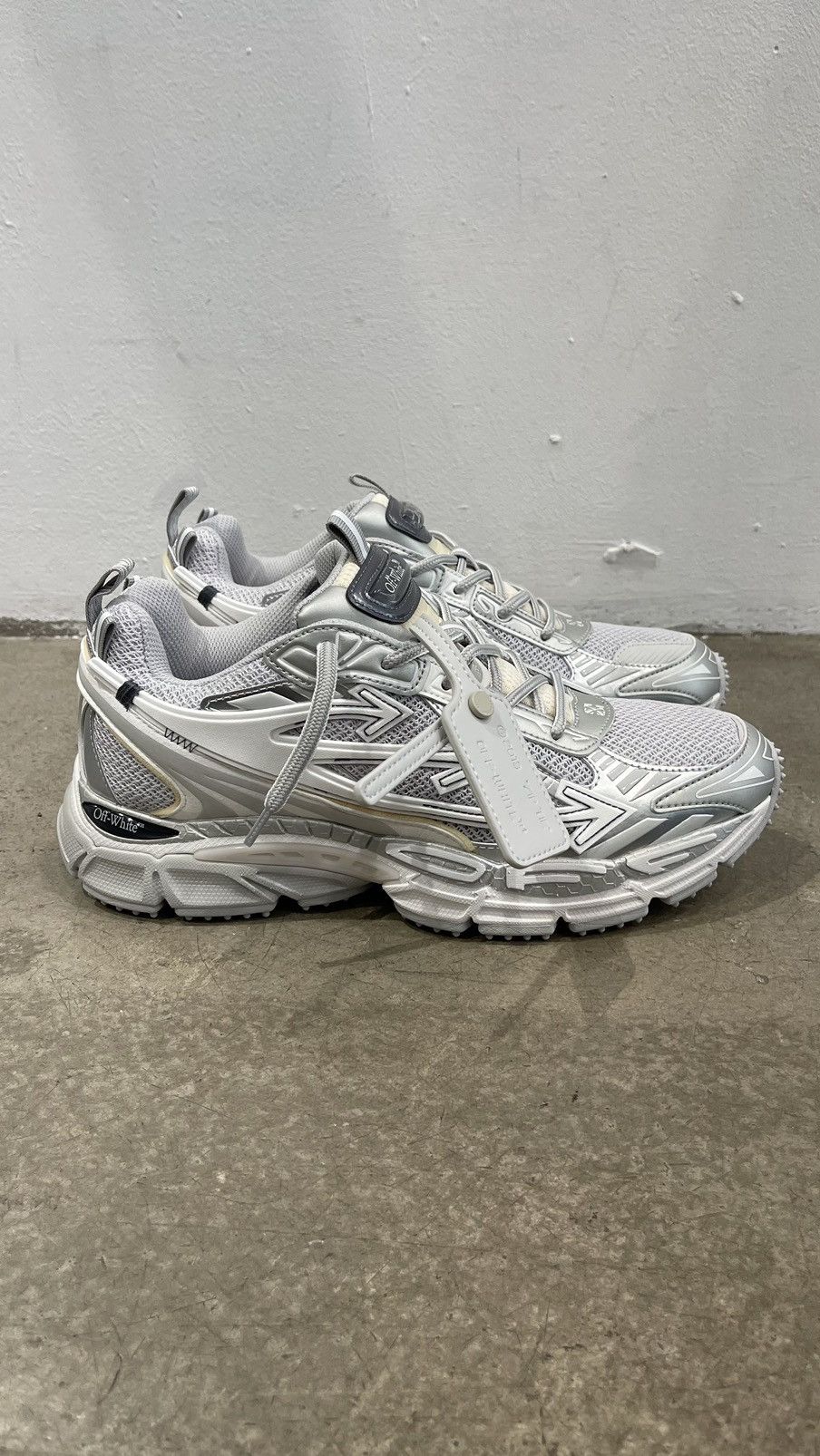 Off-White OFF-WHITE - Be Right Back Sneakers Grey Size US 9.5 / EU 42-43 - 2 Thumbnail