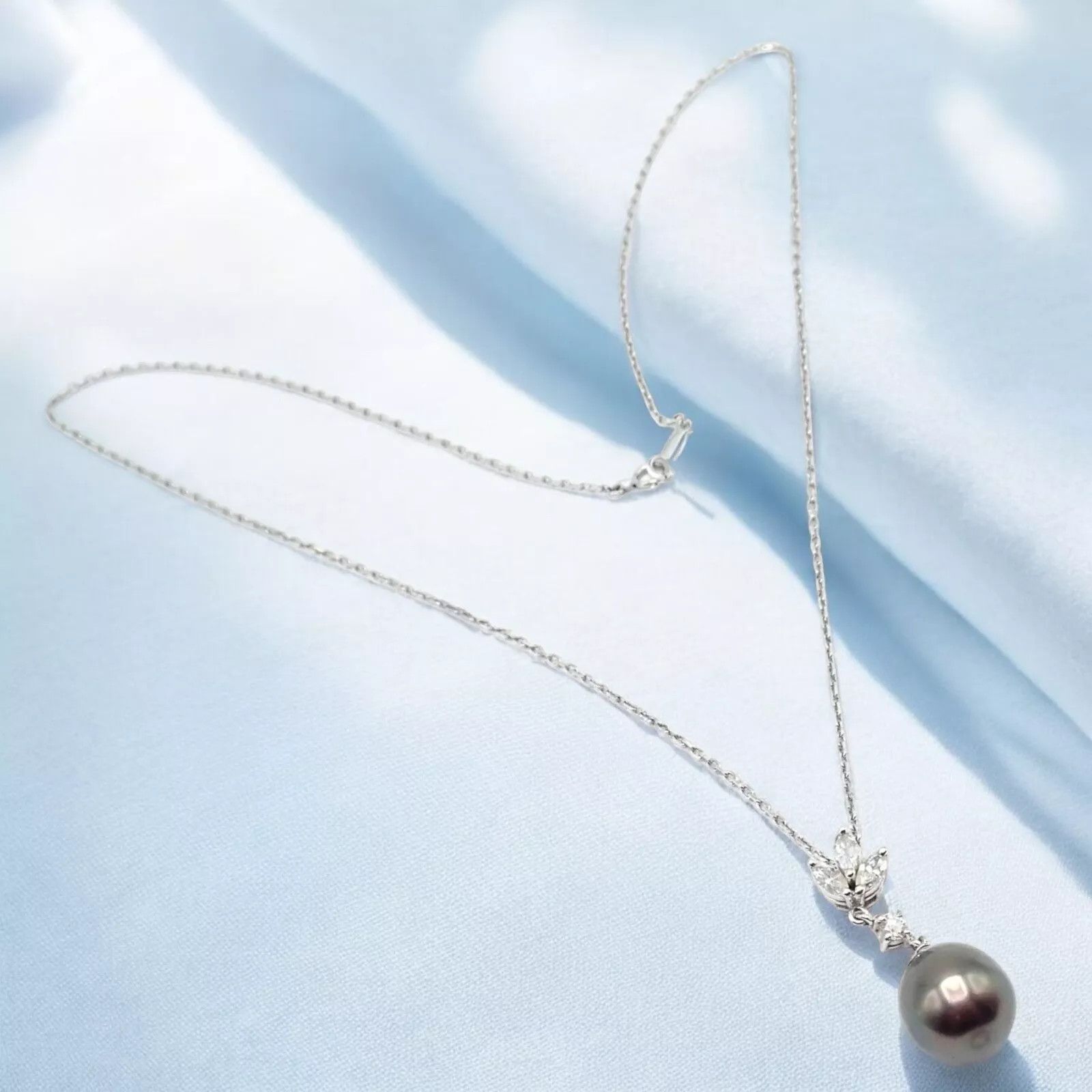 Mikimoto 18k White Gold Tahitian Pearl Diamond Pendant Necklace Size ONE SIZE - 2 Thumbnail