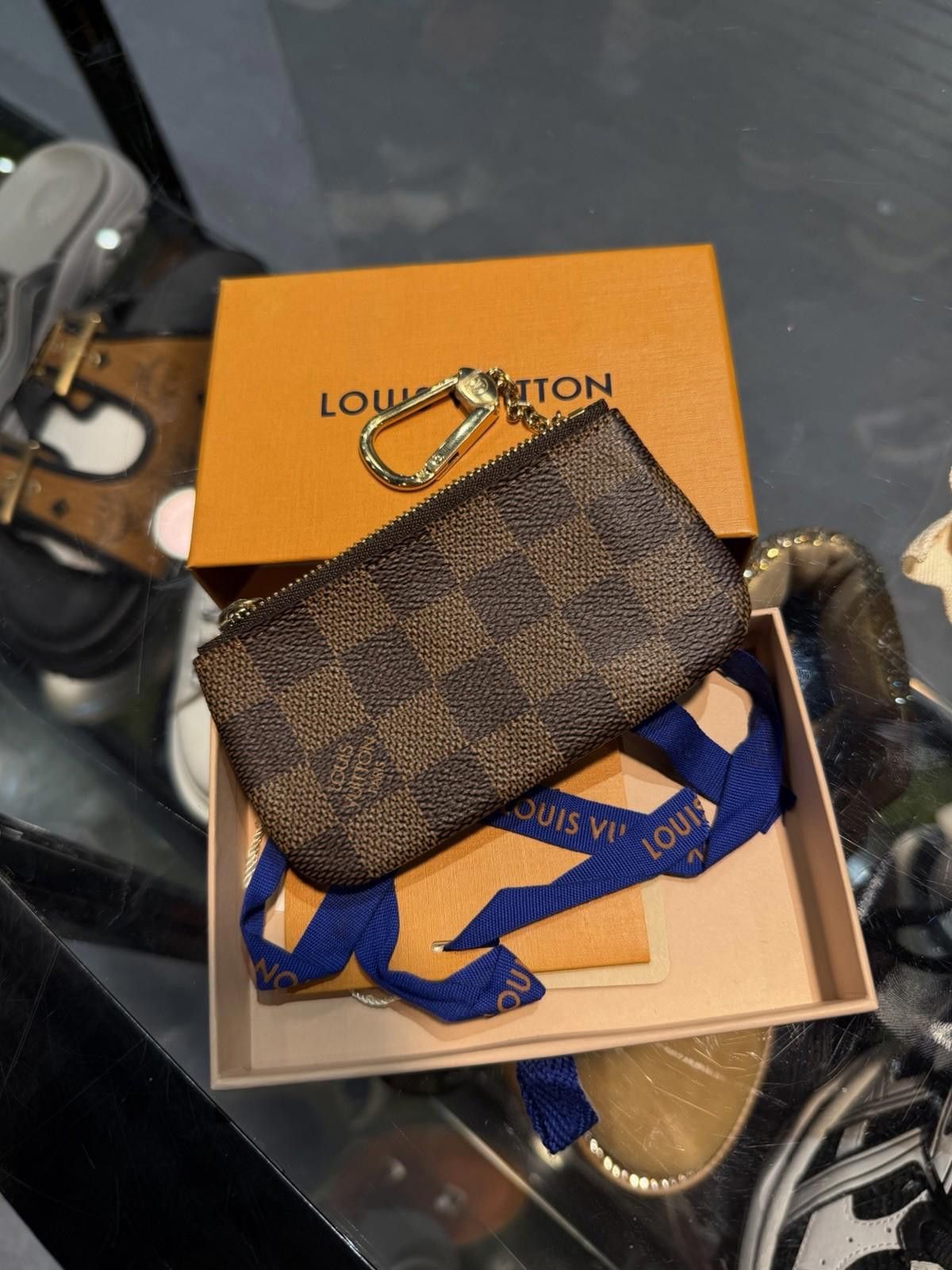 Louis Vuitton Authentic Louis Vuitton Monogram Coin Purse Key Case Real Size ONE SIZE - 3 Thumbnail
