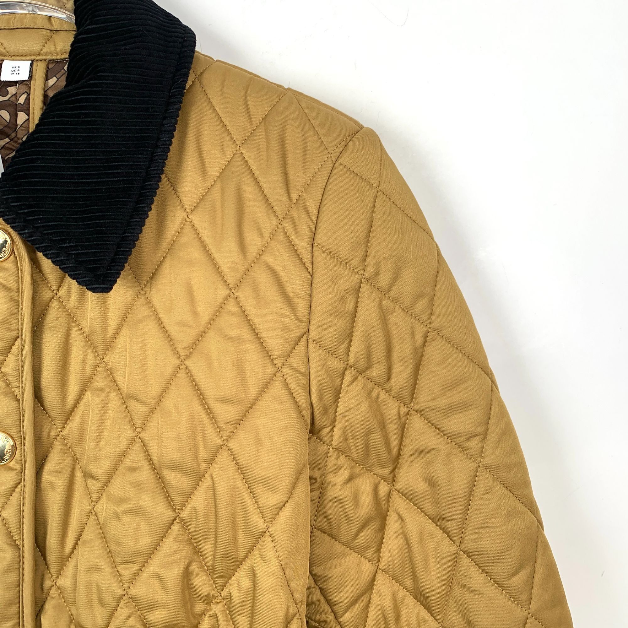 Burberry Burberry Quilted Diamond Pattern Jacket Womens US 4 UK 6 IT Size S / US 4 / IT 40 - 7 Thumbnail