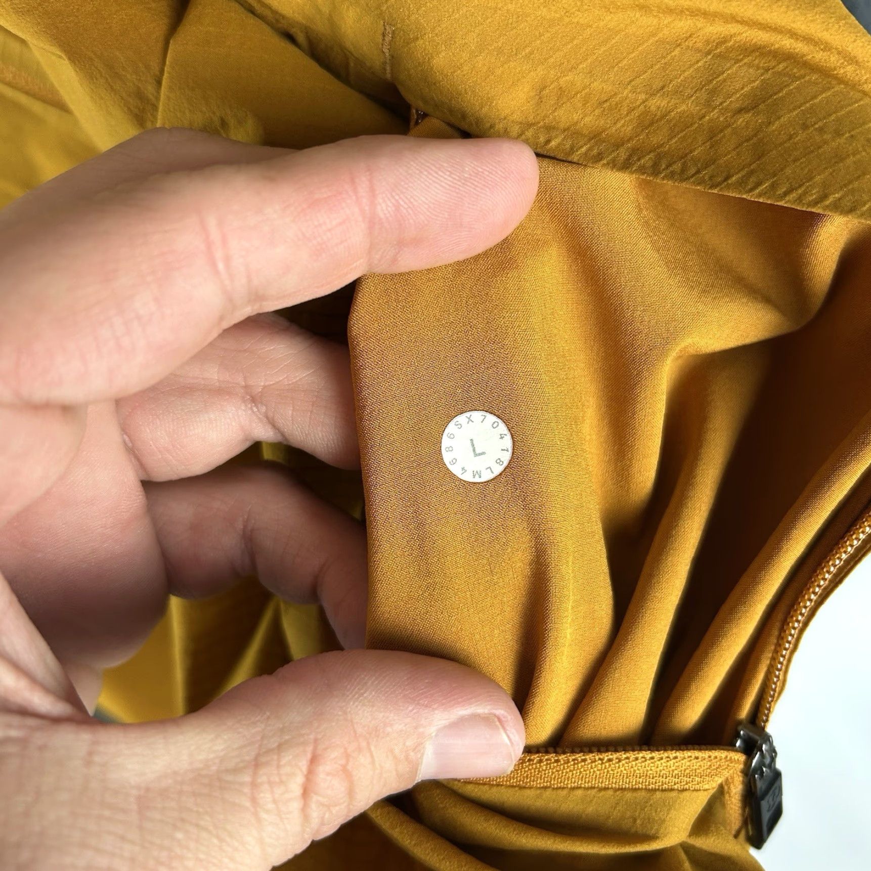 Lululemon Lululemon Jacket Active Men’s Large Mustard/Gray Lightweight Hoodie Packable/Lightweight FSGD/ANCH LM4686S Size US L / EU 52-54 / 3 - 6 Thumbnail