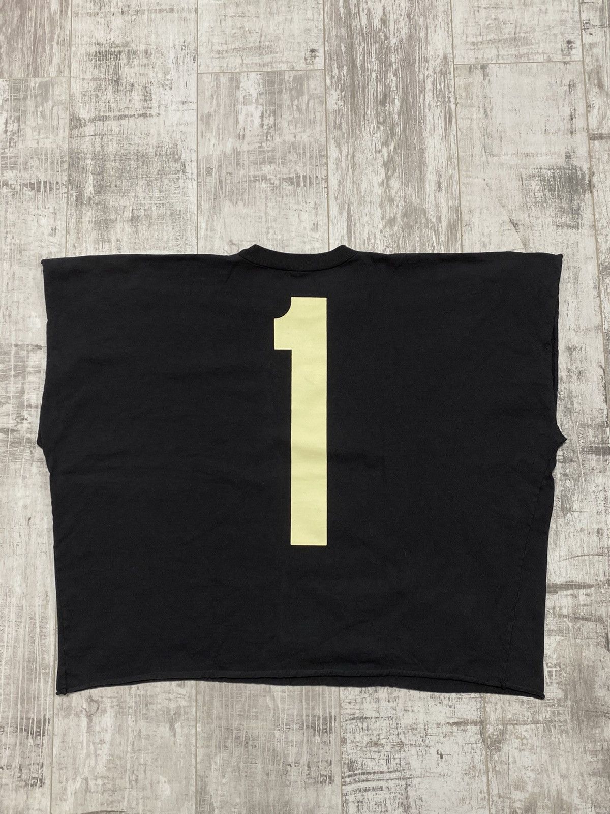 Kanye West × Yeezy Season YZY Vultures One Box Tee Black