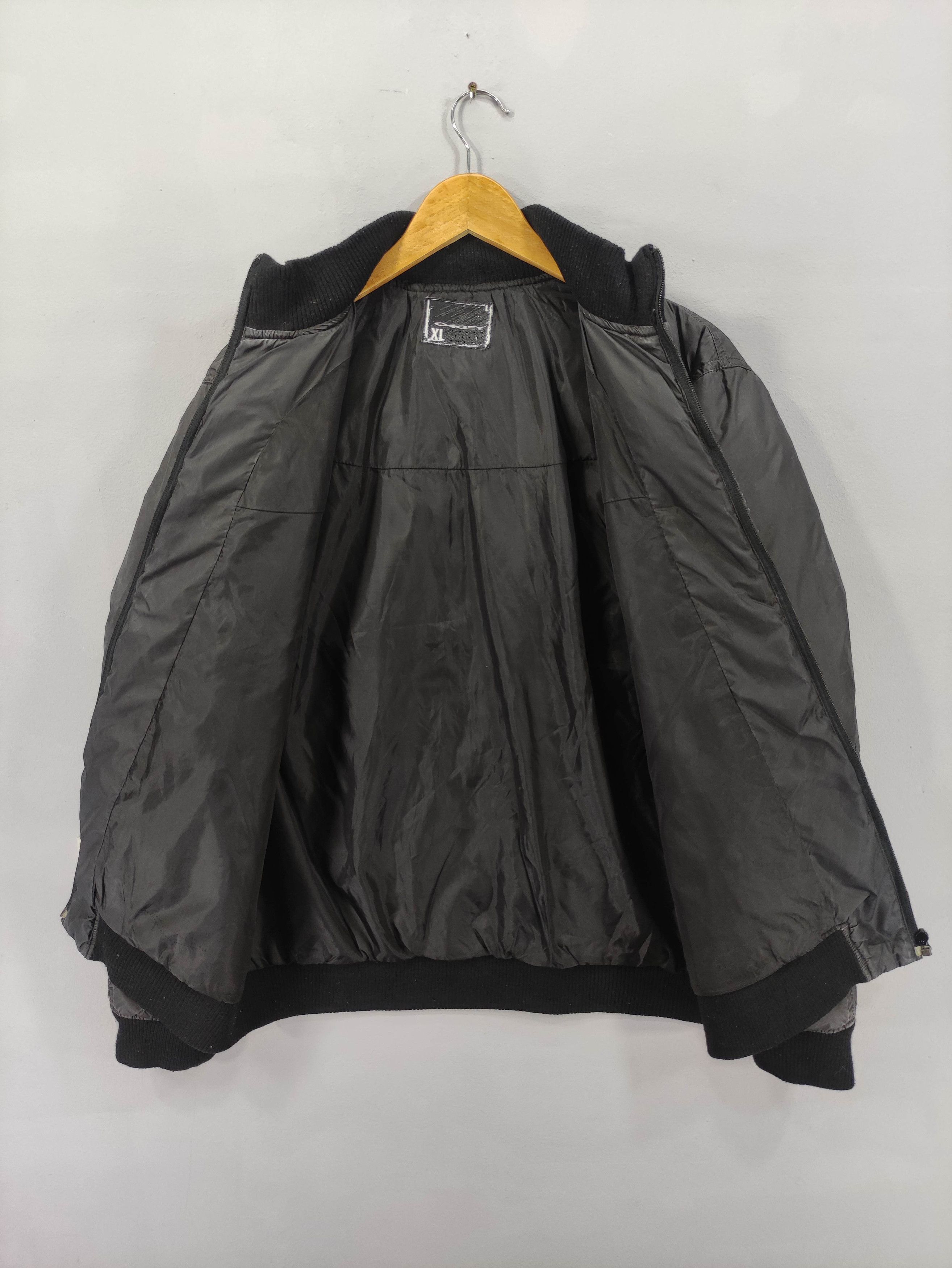 Oakley Vintage Oakley Quilted Zipper Jacket Size US XL / EU 56 / 4 - 9 Thumbnail