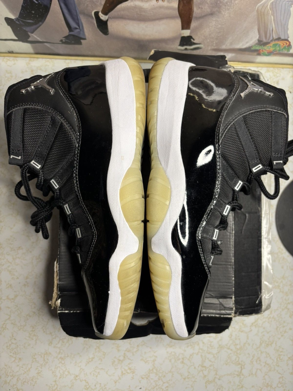 Jordan Brand Air Jordan 11 Retro Jubilee Size US 9.5 / EU 42-43 - 4 Thumbnail
