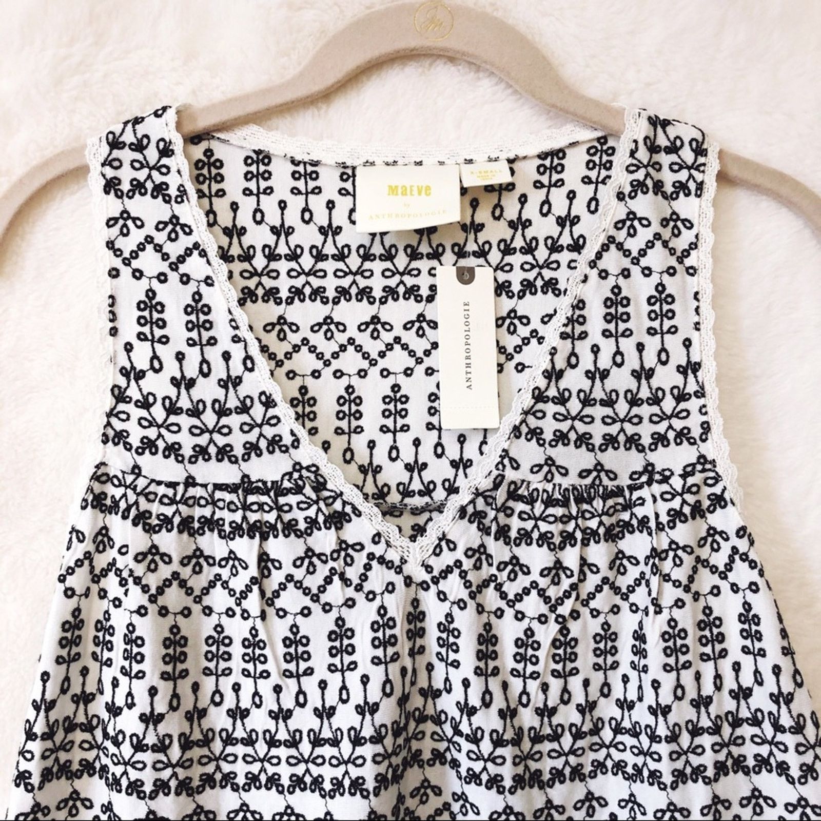 Anthropologie Anthropologie Ivory Cammie Embroidered Peplum Top Size XS / US 0-2 / IT 36-38 - 3 Thumbnail