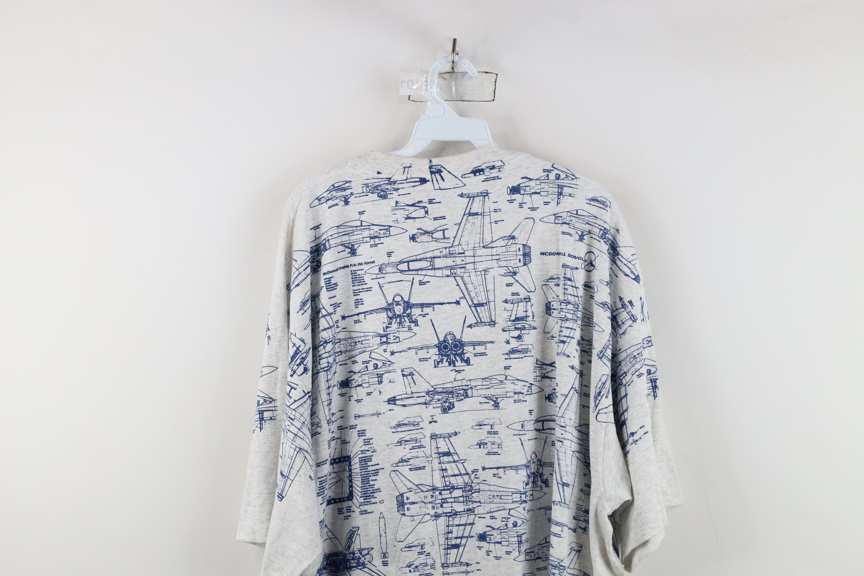 Vintage Vintage 90s F/A-18 War Jet Plane All Over Print T-Shirt USA Size US XXL / EU 58 / 5 - 14 Thumbnail