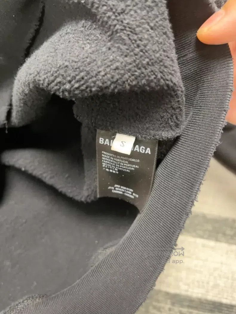 Balenciaga Balenciaga Alien Sweatshirt, Size S Size US S / EU 44-46 / 1 - 4 Thumbnail
