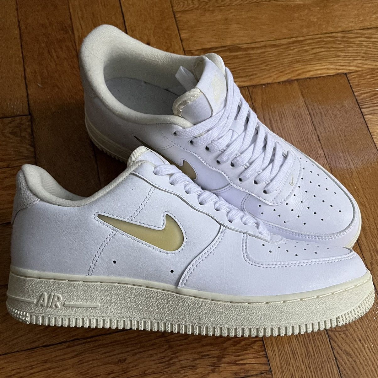 Nike Nike Air Force 1 Jewel “Pale Vanilla” Size US 8 / EU 41 - 2 Thumbnail