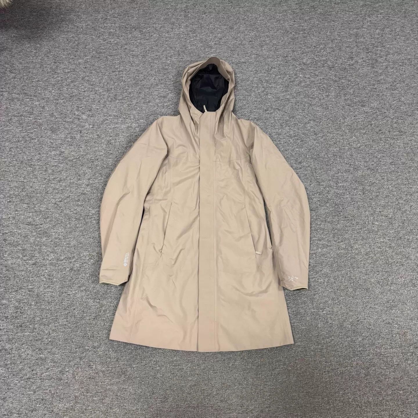 Arc'teryx Arcteryx Solano Khaki Long Hooded Coat XS 99 New Size XS / US 0-2 / IT 36-38 - 1 Thumbnail