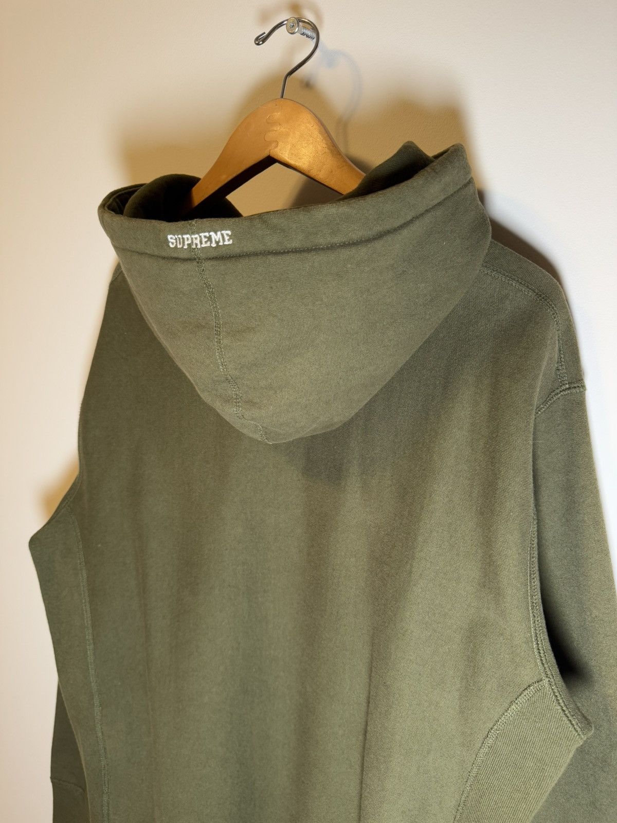 Supreme Supreme Tonal S Hoodie Size US L / EU 52-54 / 3 - 3 Thumbnail