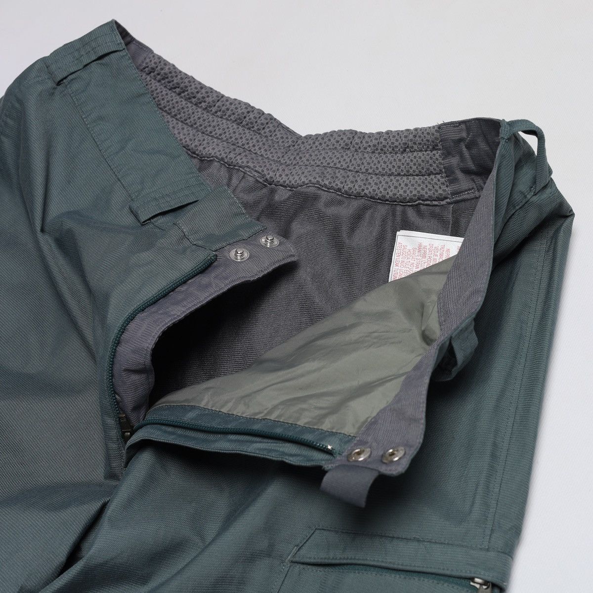 Nike Vintage Nike ACG Ski Pants Snowboard Winter Size US 34 / EU 50 - 13 Thumbnail