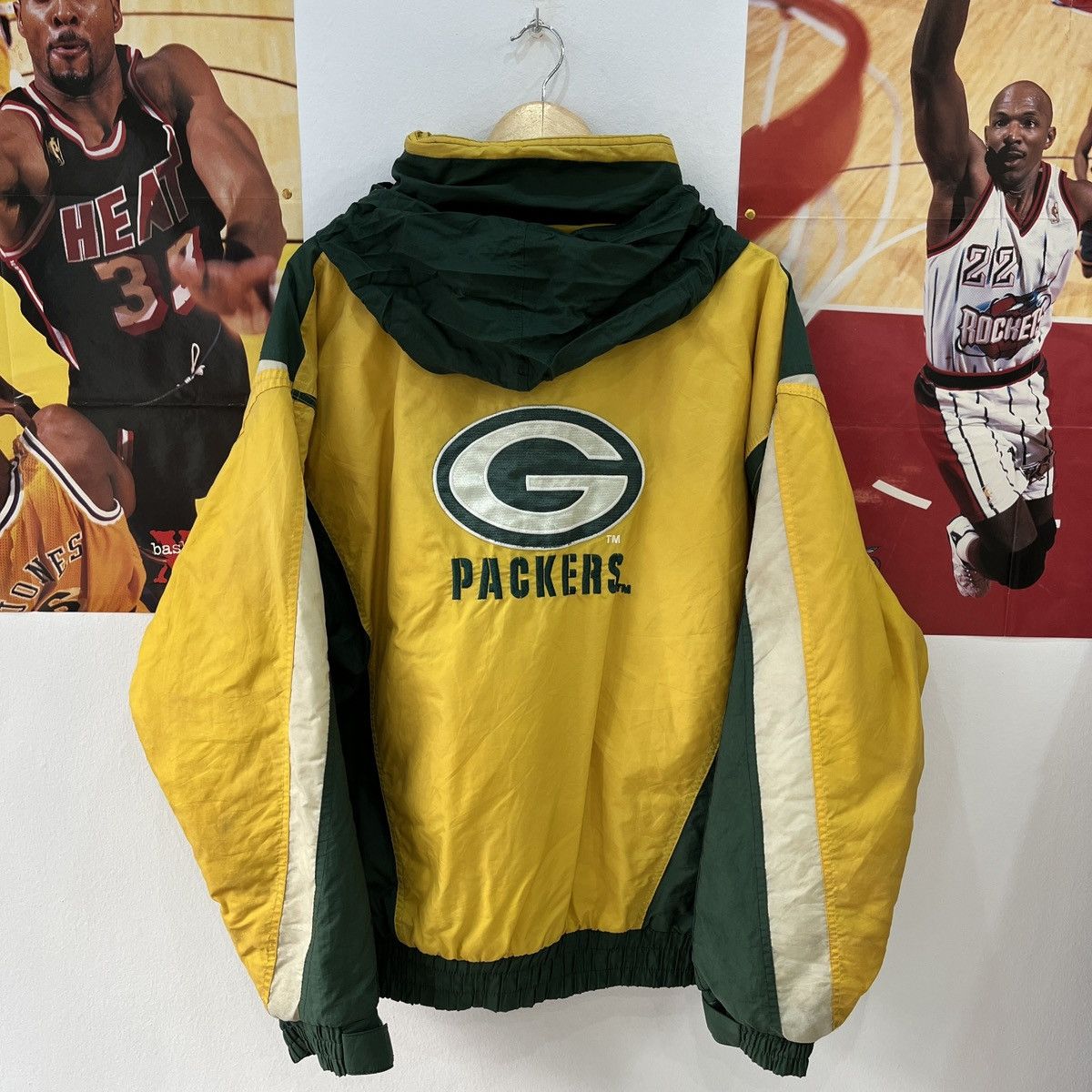 Good VTG Pro Player Green Bay Packer NFL Jacket Puffer Coat Size Large Reversible