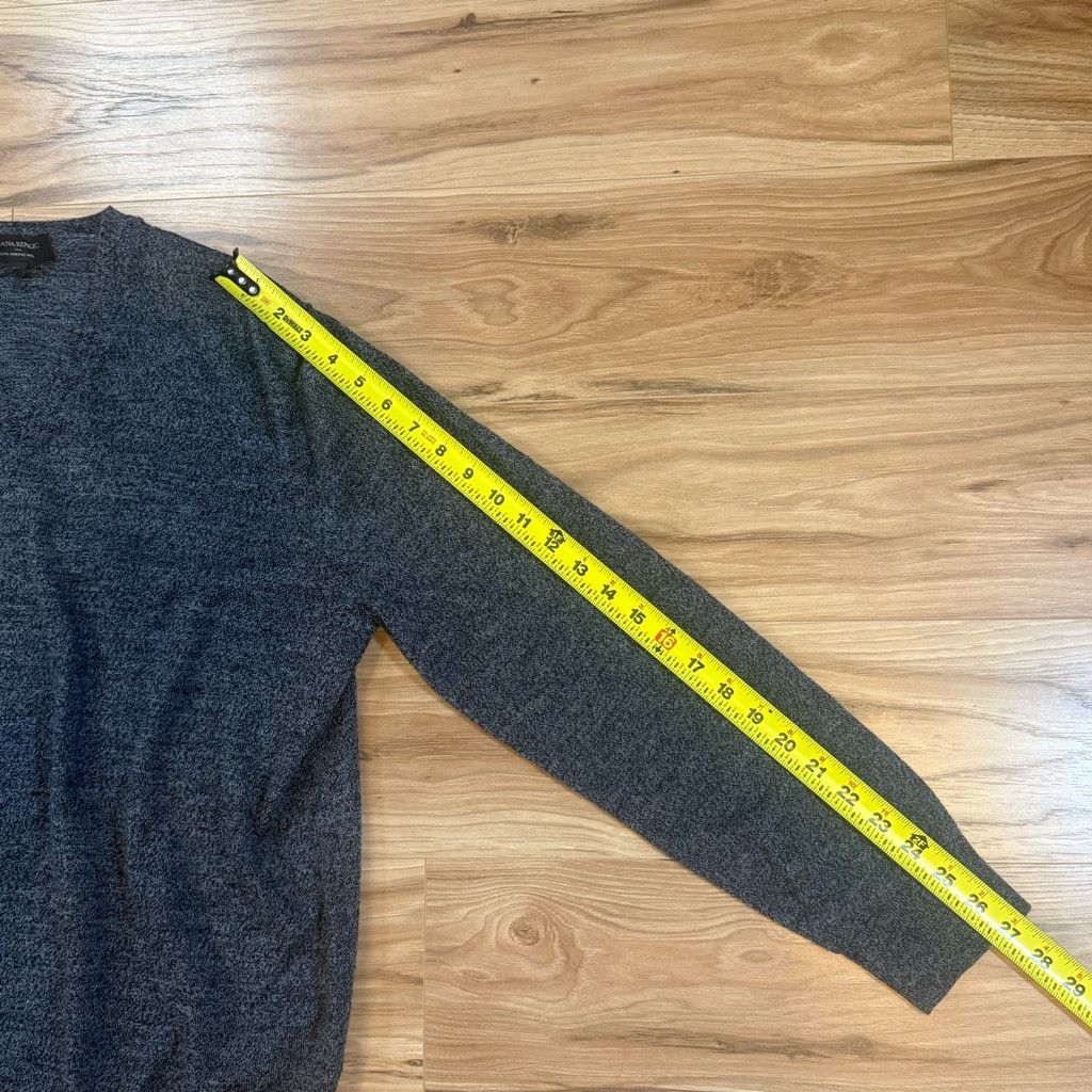 Banana Republic Banana Republic Men’s Grey XL Merino V-Neck Sweater Size US XL / EU 56 / 4 - 6 Thumbnail