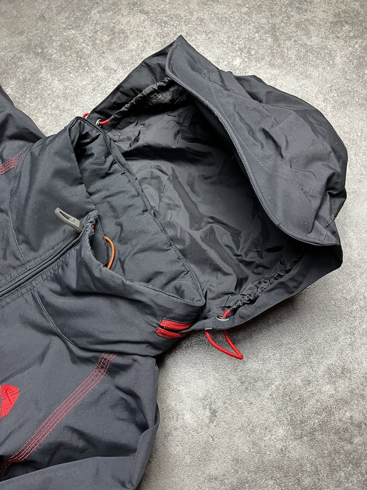 Nike ACG Nike ACG Vintage Ski Jacket Excellent Condition Size US XL / EU 56 / 4 - 17 Thumbnail