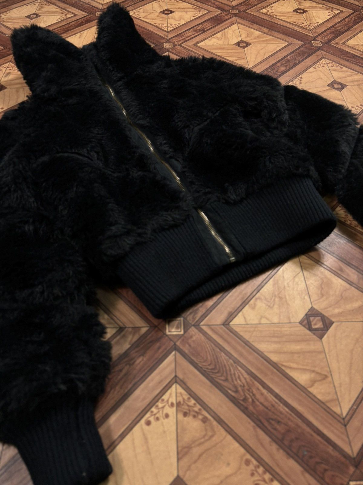 Vintage Cropped Vintage fluffy Faux Fur bomber jacket Size S / US 4 / IT 40 - 6 Thumbnail