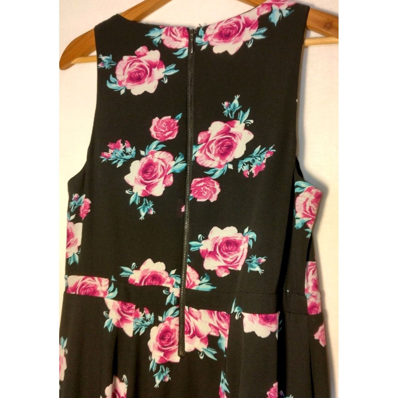 Torrid Torrid Dress 12 Black Long Pink Rose Floral Maxi Sleeveless Party Wedding Dress Size XL / US 12-14 / IT 48-50 - 7 Thumbnail