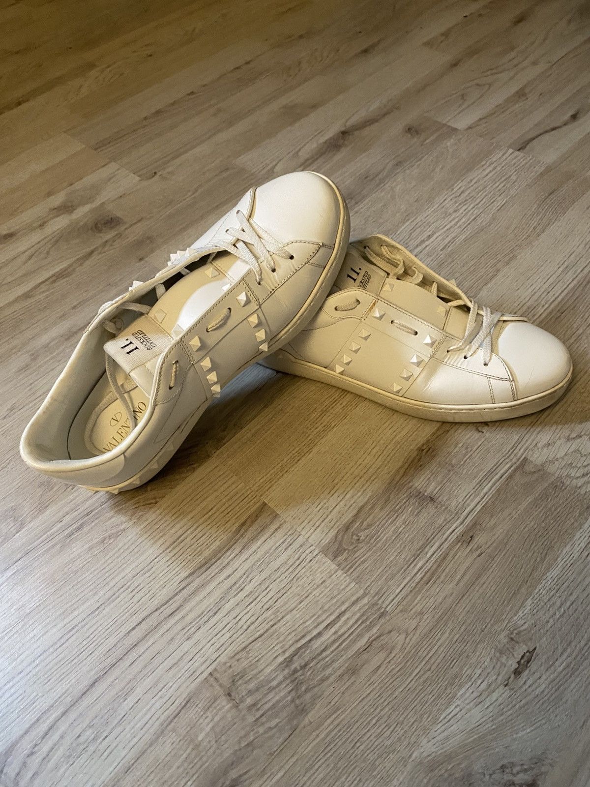 Valentino Valentino Size US 11 / EU 44 - 1 Thumbnail