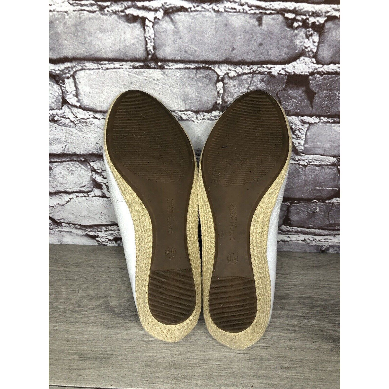 Kenneth Cole Kenneth Cole Gentle Souls White Leather Woven Wedge Sandals Size US 8.5 / IT 38.5 - 19 Thumbnail