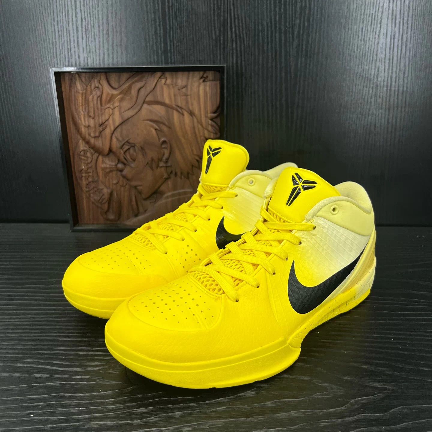 Nike Nike Zoom Kobe 4 Black/Yellow 42.5 Mint Size US 9.5 / EU 42-43 - 1 Thumbnail