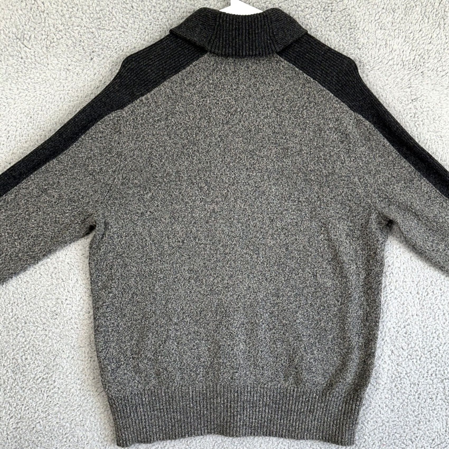 Banana Republic Banana Republic Merino Wool Blend Sweater Shawl Neck Mens Large Gray Black Knit Size US L / EU 52-54 / 3 - 2 Thumbnail