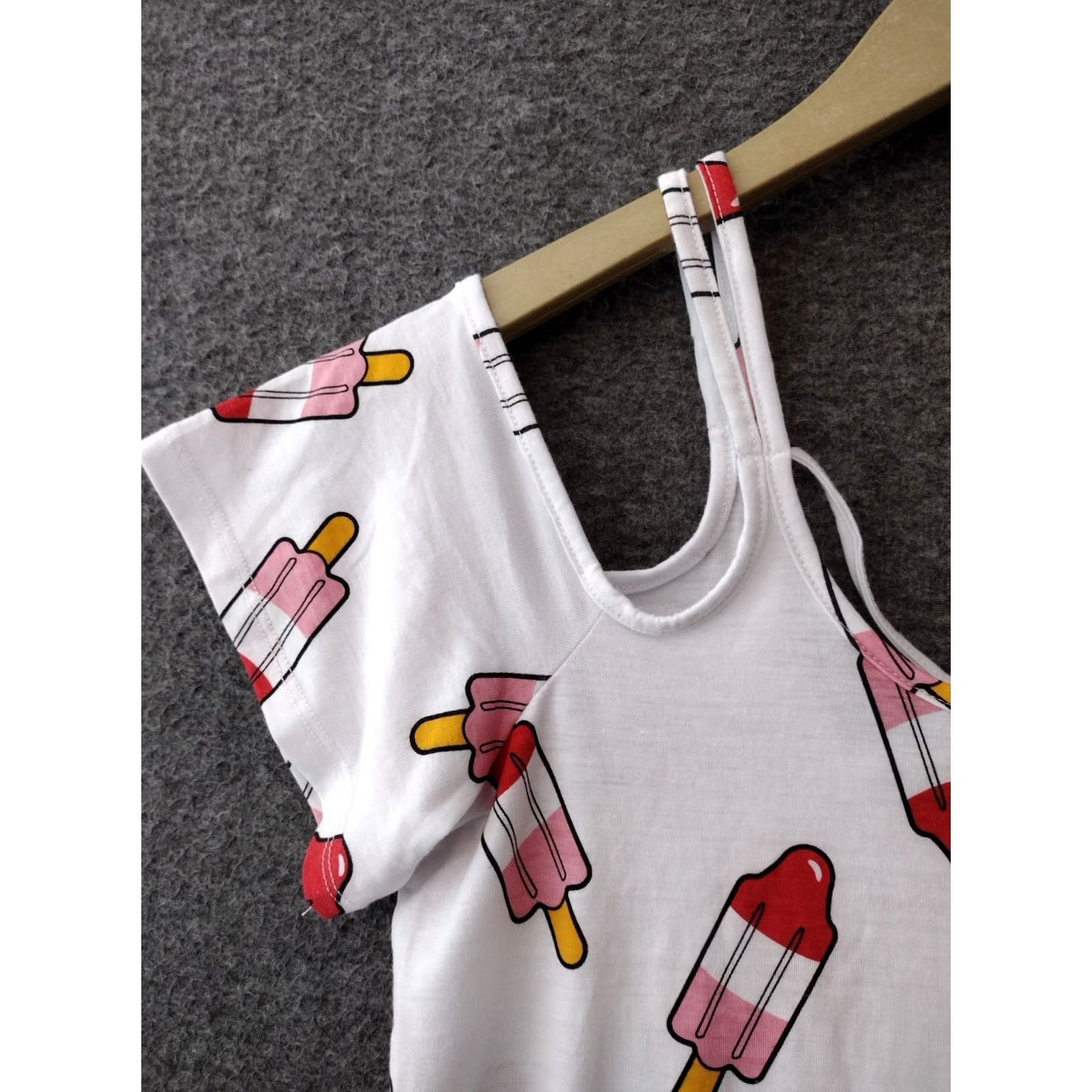 Vintage Women’s Off Shoulder S Round Neck Short Sleeve T Shirt Top Popsicles Shirt, White/Multi, Small, Regular, Womens Size S / US 4 / IT 40 - 7 Thumbnail