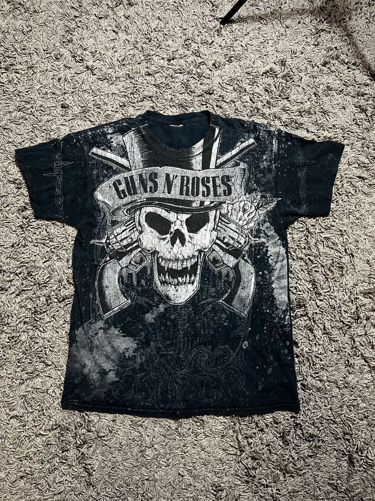 Band Tees GUNS N ROSES VINTAGE 2000s BAND COTTON OVERPRINTED T-SHIRT Size US M / EU 48-50 / 2 - 1 Thumbnail