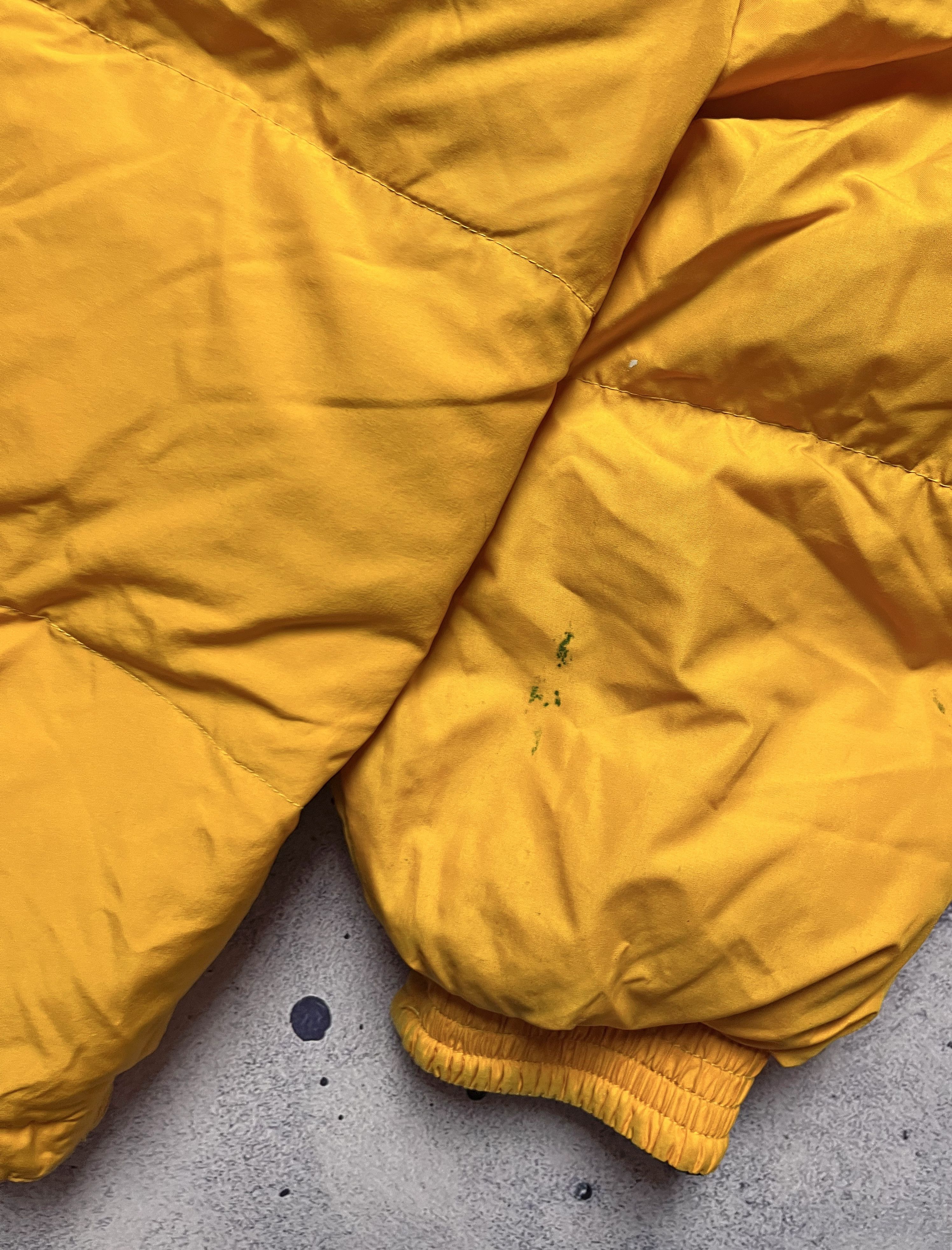 Nike Nike 90's Vintage Big Logo Light Puffer Jacket Gorpcore Size US L / EU 52-54 / 3 - 13 Thumbnail