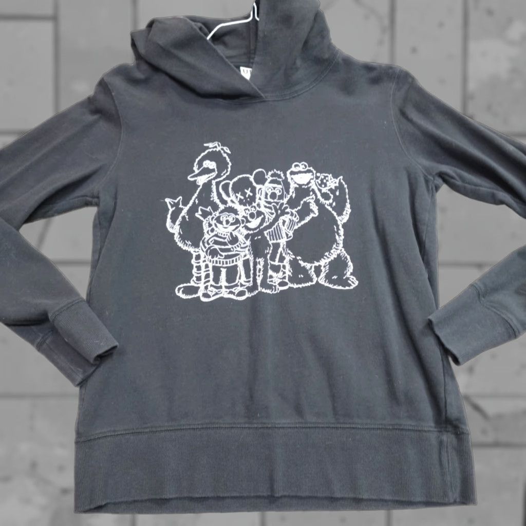 Uniqlo Uniqlo Hoodie Black S Men Long Sleeve Full Zip Jersey Drawstring Size US S / EU 44-46 / 1 - 1 Thumbnail