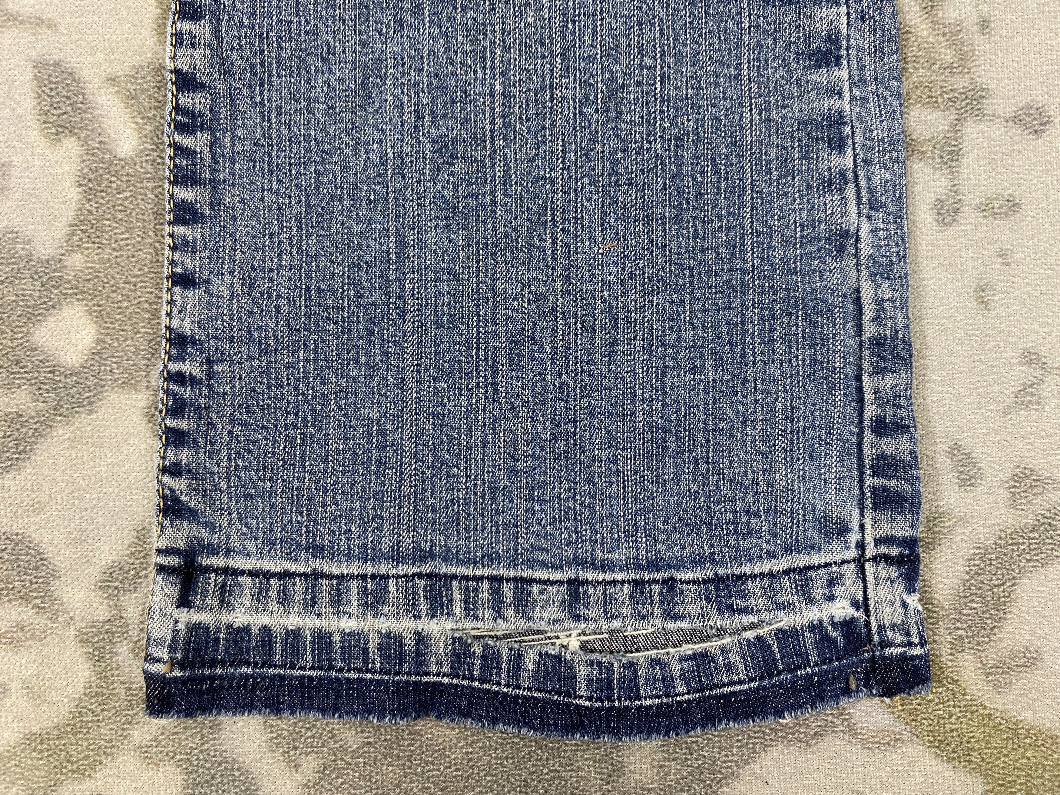 Levi's Distressed Blue Vintage Levi's 550 Boot Cut 32x30.5 - JN3515 Size US 32 / EU 48 - 13 Thumbnail