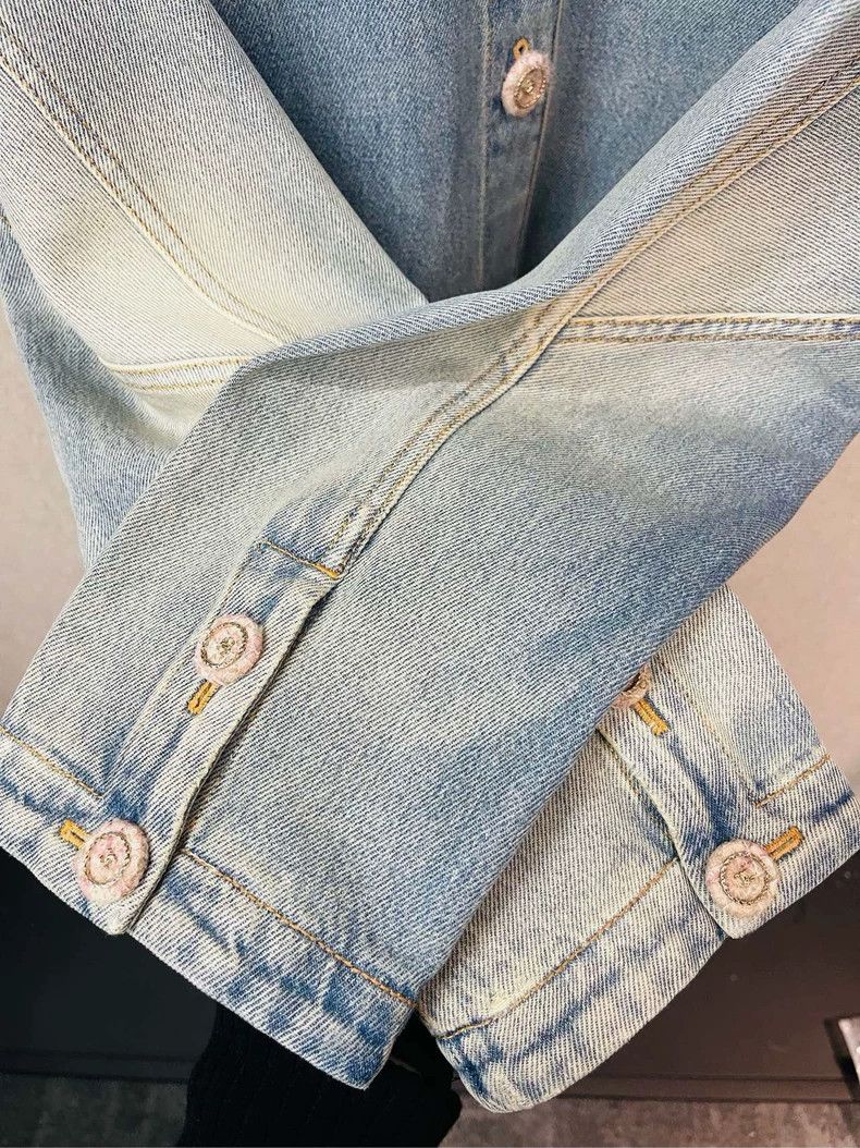 Chanel Chanel 24K light blue denim tweed button jacket 2504-Nextar Size XS / US 0-2 / IT 36-38 - 5 Thumbnail
