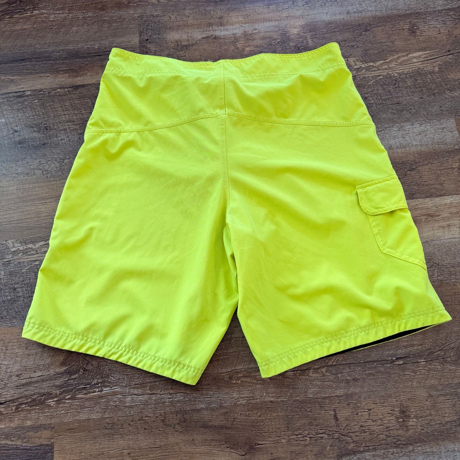 Burnside Burnside Neon Yellow Board Shorts Men’s 36 Cargo Surf Swim Size US 36 / EU 52 - 4 Thumbnail